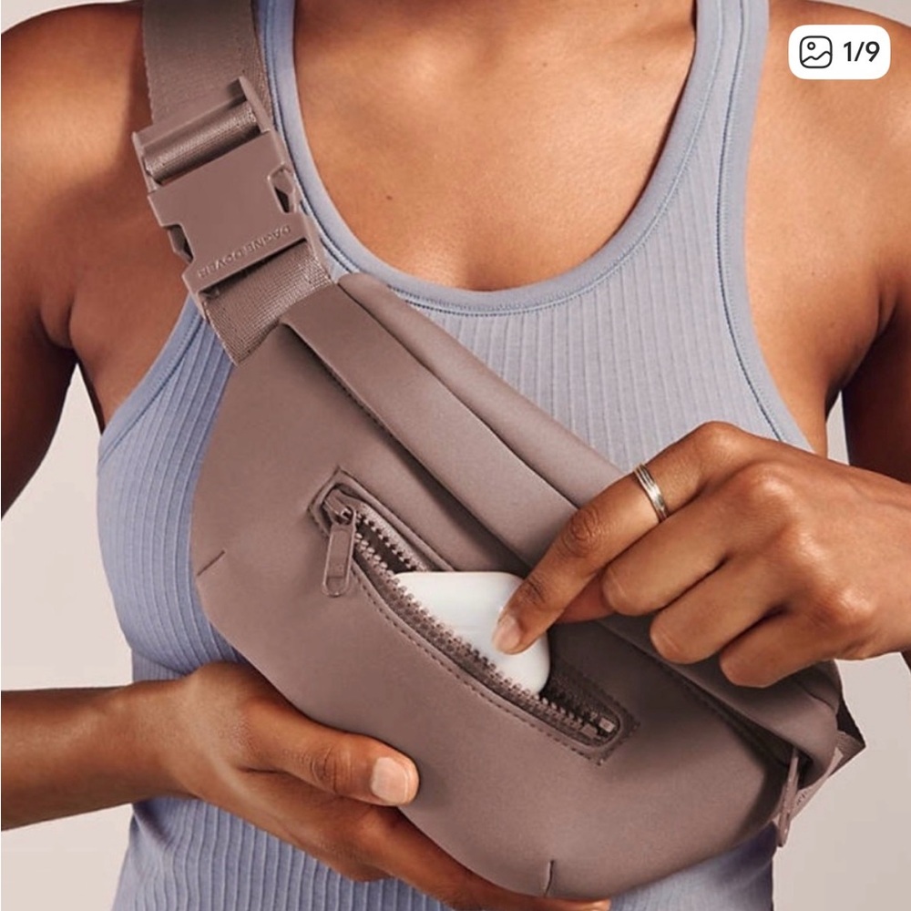 Dagne Dover Ace Neoprene Belt Bag Mauve Crossbody Fanny Pack Athleisure